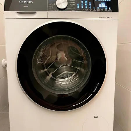 Apartment New Furnished, Exclusive Large Flat In Center, 30min To Airport *