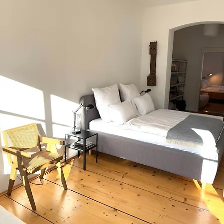 Apartment New Furnished, Exclusive Large Flat In Center, 30min To Airport