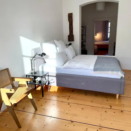 New Furnished, Exclusive Large Flat In Center, 30min To Airport Apartment München