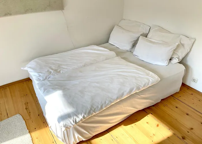 Apartment New Furnished, Exclusive Large Flat In Center, 30min To Airport