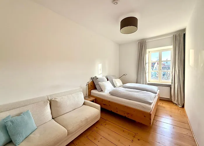 New Furnished, Exclusive Large Flat In Center, 30min To Airport * München